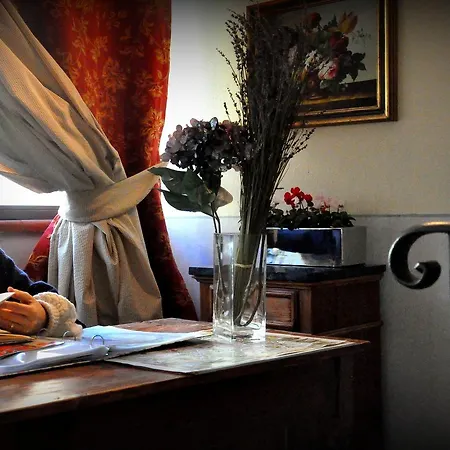 Bed & Breakfast Francesco Redi *